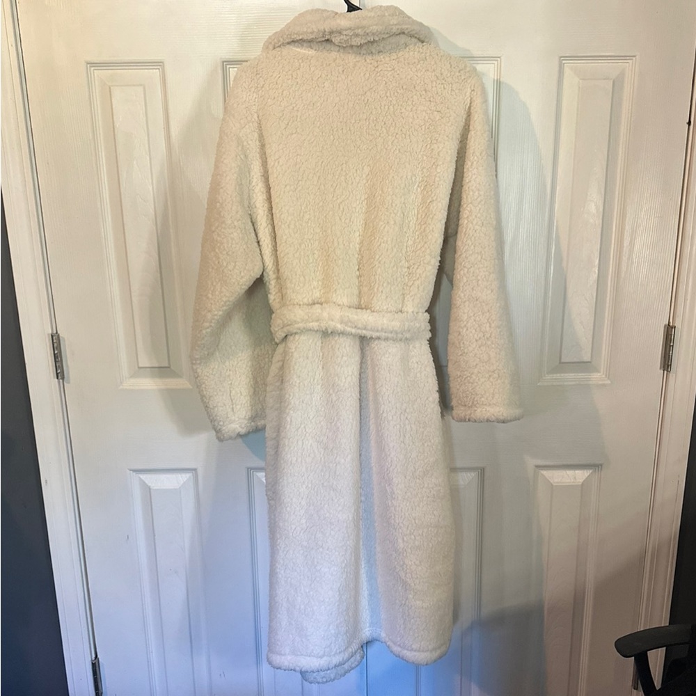 Ulta Sherpa Plush Fluffy Robe View 2